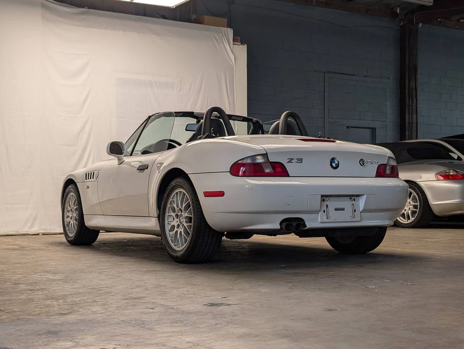 2002 BMW Z3 Roadster - Image 5 of 23