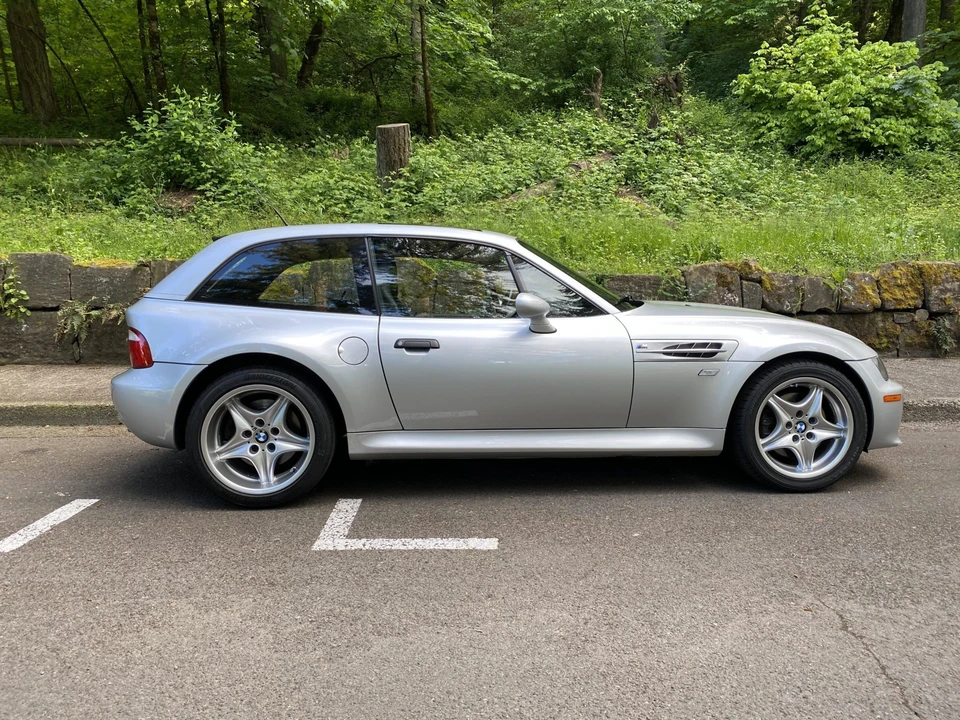 2002 BMW Z3 Coupe - Image 2 of 31