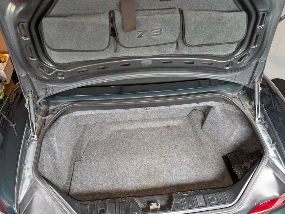 2002 BMW Z3 - Image 17 of 24
