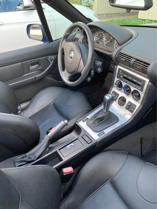 2002 BMW Z3 Roadster - Image 3 of 11