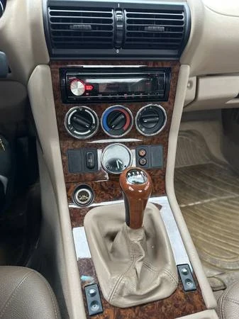 2002 BMW Z3 Roadster - Image 16 of 17