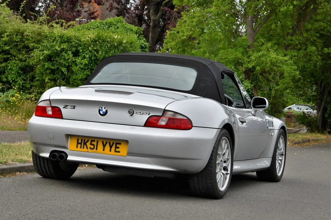 2002 BMW Z3 Roadster - Image 16 of 30