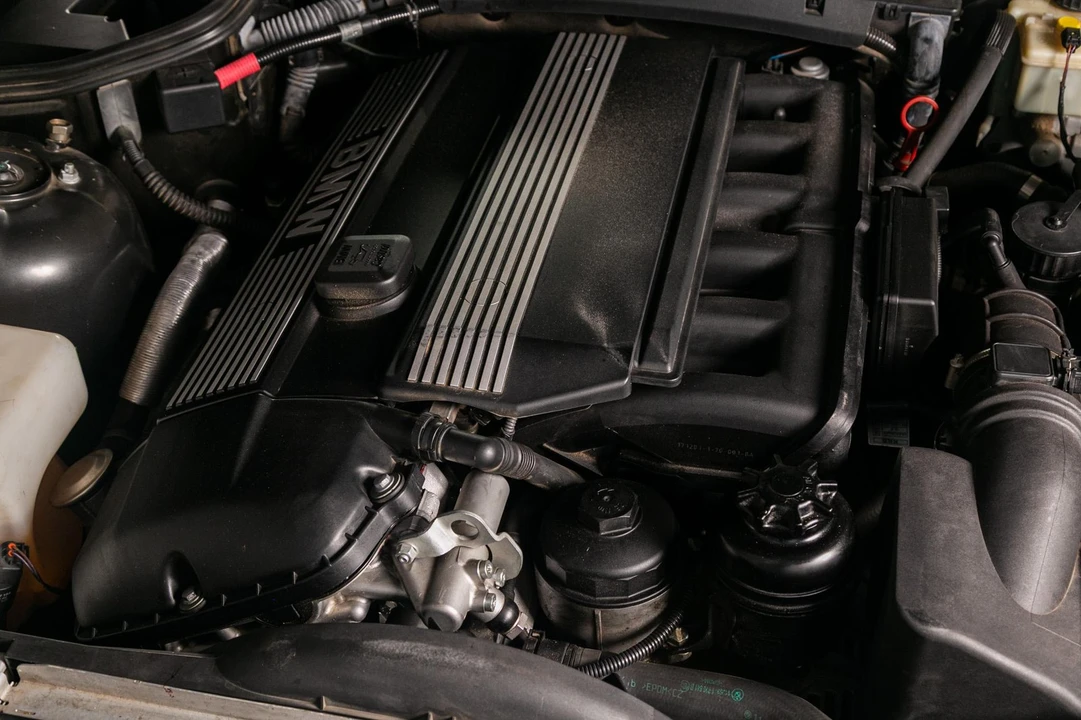 2002 BMW Z3 Roadster - Image 14 of 31