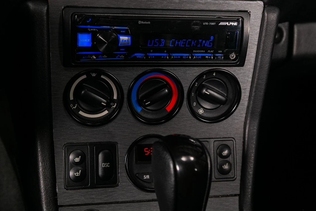 2002 BMW Z3 Roadster - Image 10 of 31