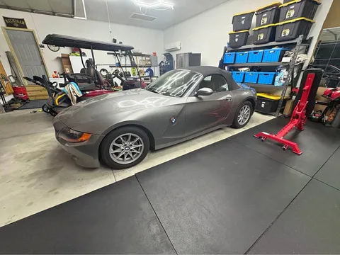 2002 BMW Z4 2.5i Roadster 2D
