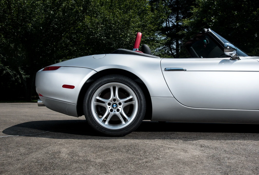 2002 BMW Z8 - Image 3 of 31