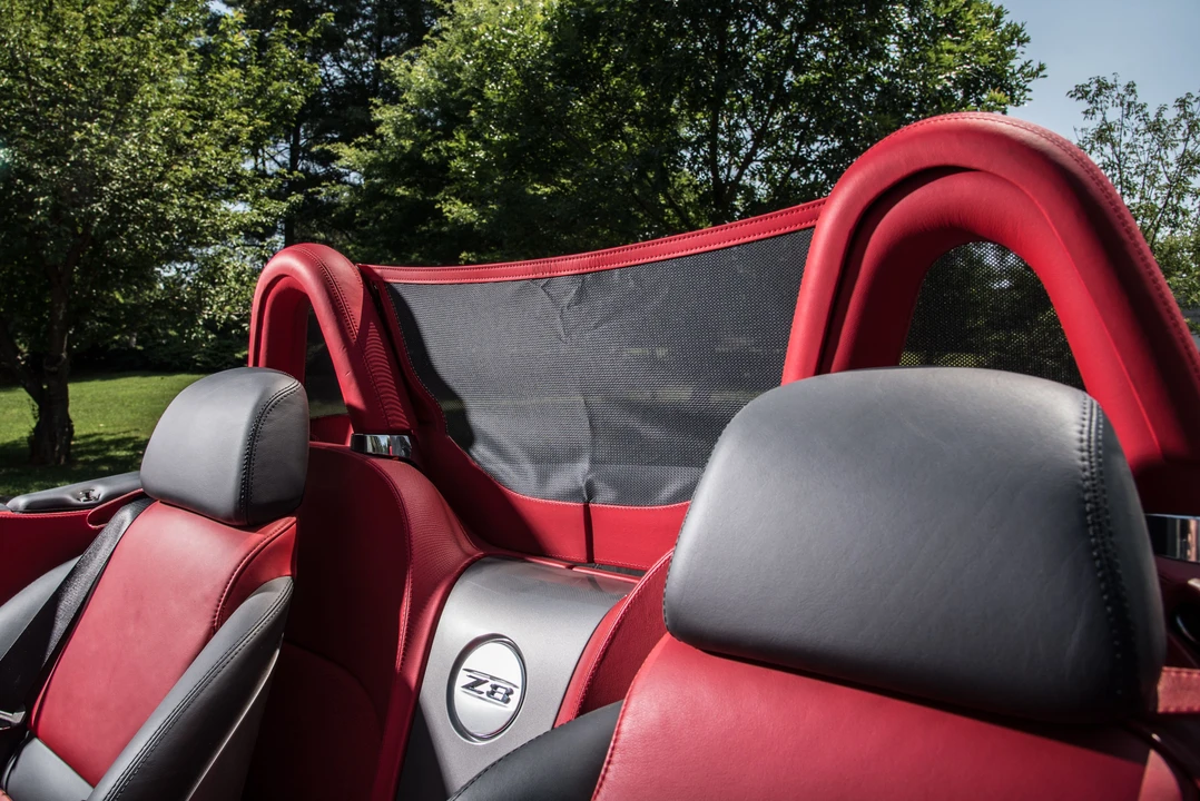 2002 BMW Z8 - Image 20 of 31