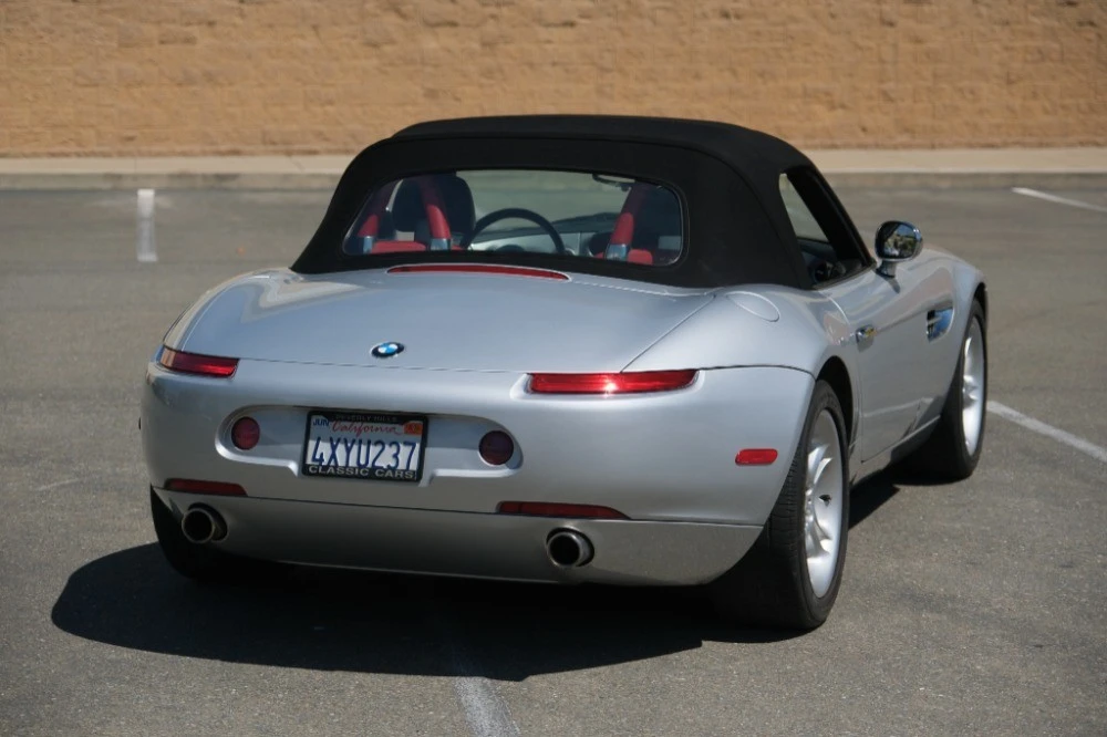 2002 BMW Z8 - Image 6 of 10