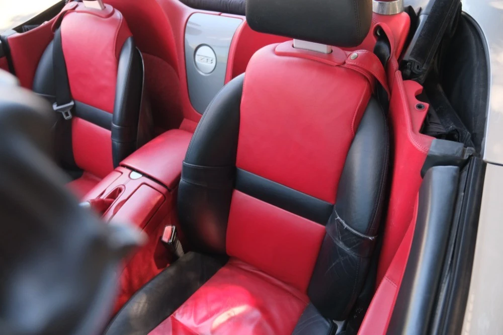 2002 BMW Z8 - Image 9 of 10