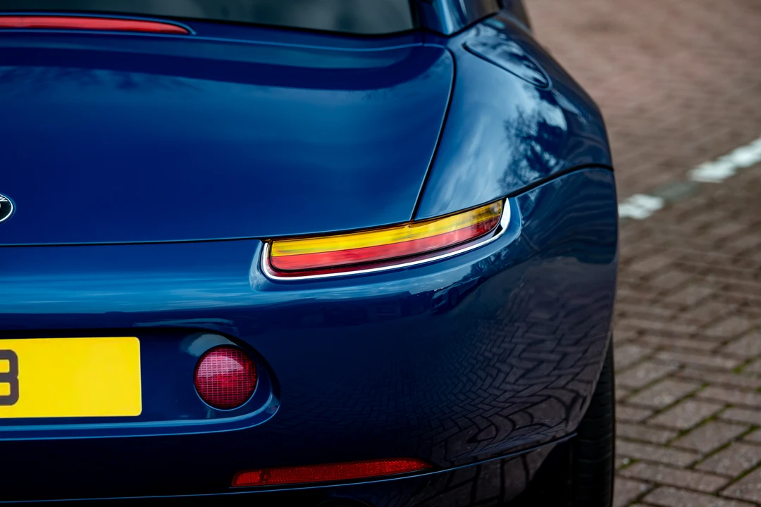 2002 BMW Z8 - Image 25 of 31