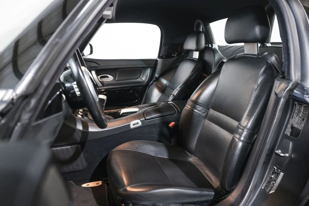 2002 BMW Z8 - Image 20 of 31