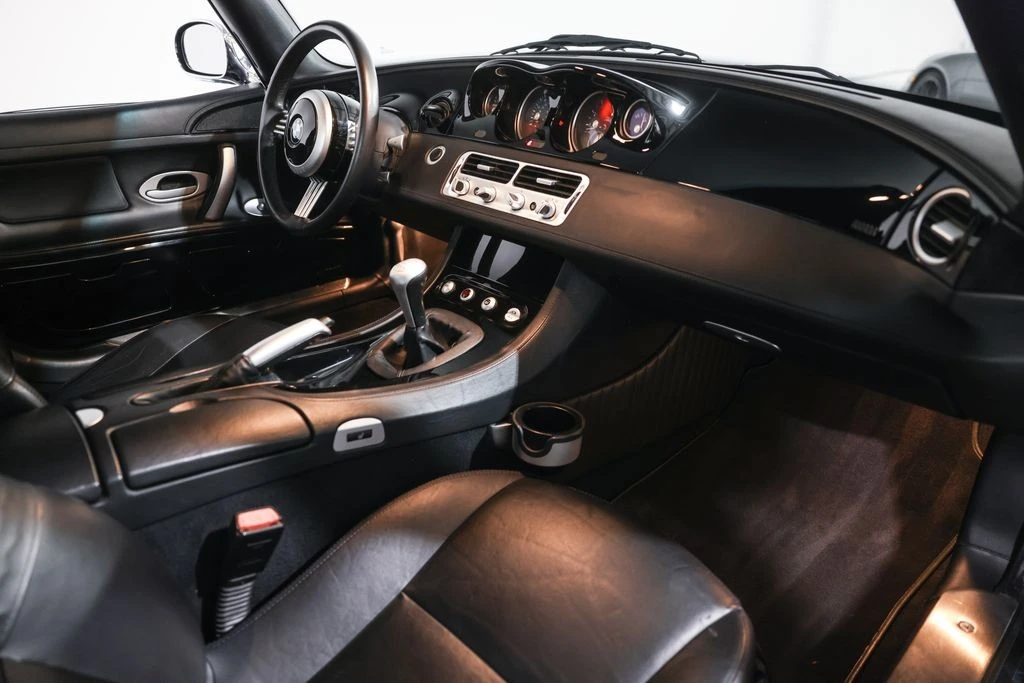 2002 BMW Z8 - Image 29 of 31