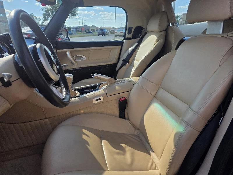 2002 BMW Z8 - Image 9 of 12