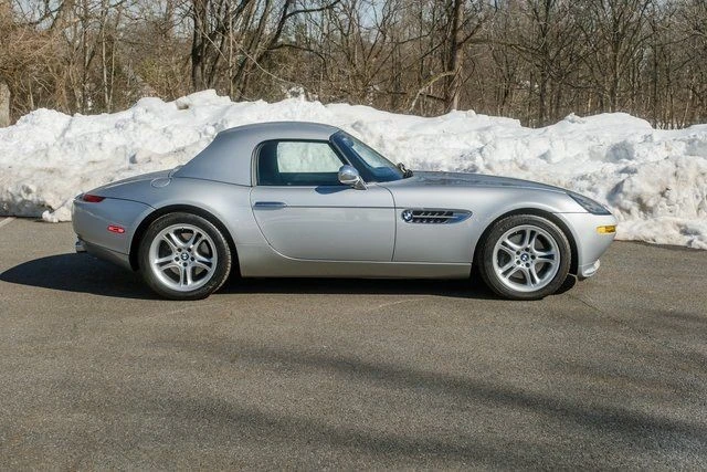2002 BMW Z8 - Image 13 of 31