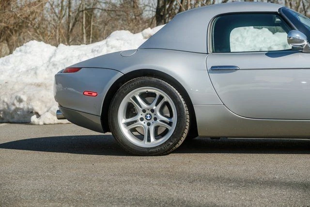 2002 BMW Z8 - Image 15 of 21