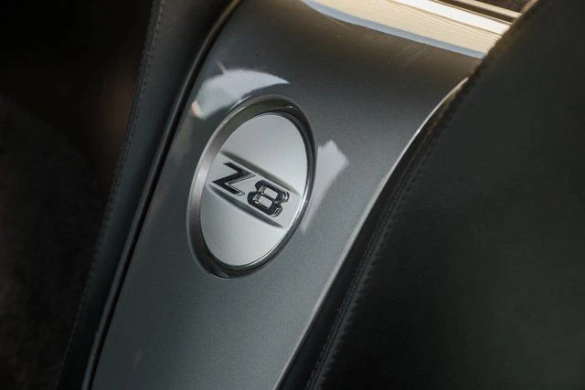 2002 BMW Z8 - Image 30 of 31