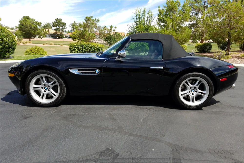 2002 BMW Z8 - Image 7 of 7