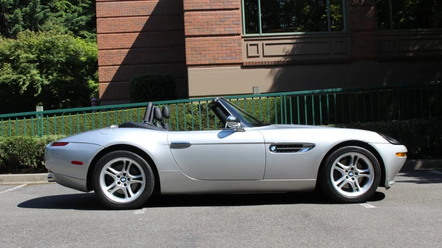 2002 BMW Z8 - Image 2 of 6