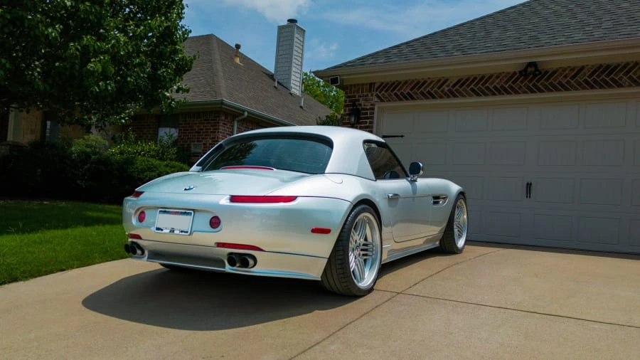 2002 BMW Z8 - Image 2 of 27