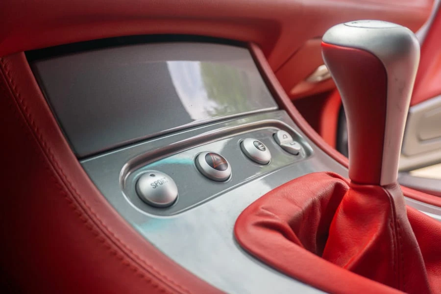 2002 BMW Z8 - Image 18 of 27