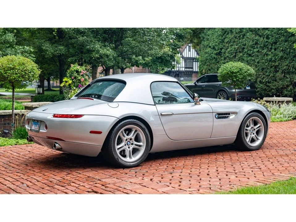 2002 BMW Z8 - Image 13 of 20