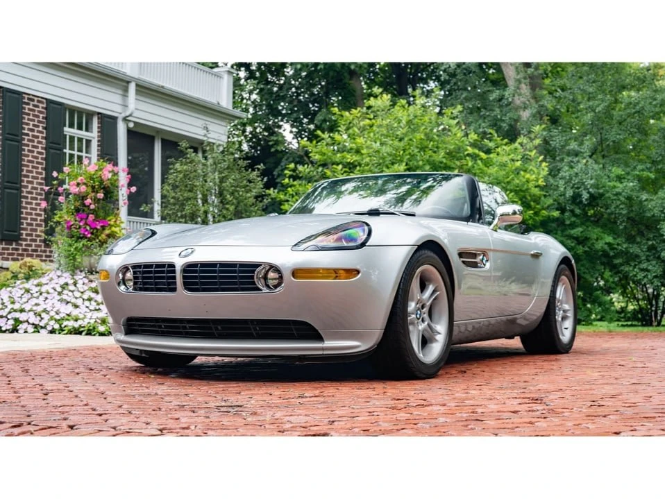 2002 BMW Z8 - Image 19 of 20