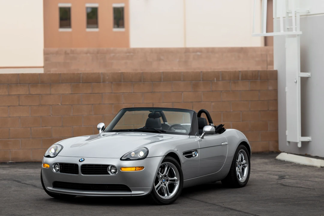 2002 BMW Z8 - Image 11 of 31
