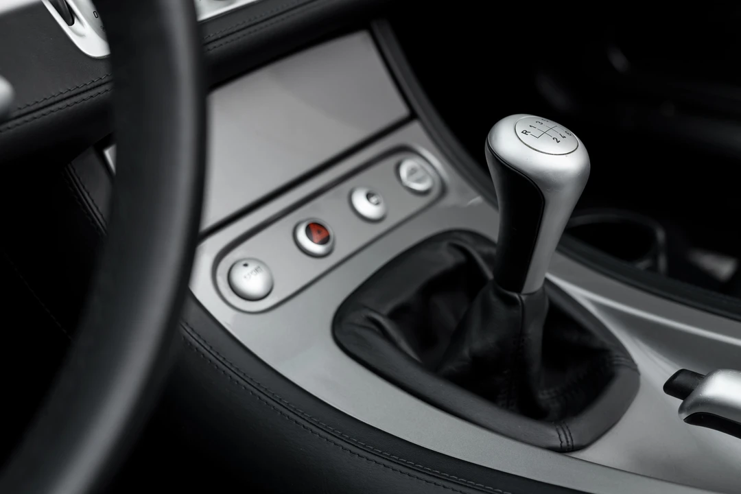 2002 BMW Z8 - Image 29 of 31