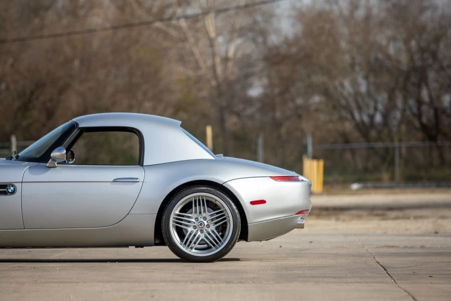 2002 BMW Z8 - Image 15 of 25