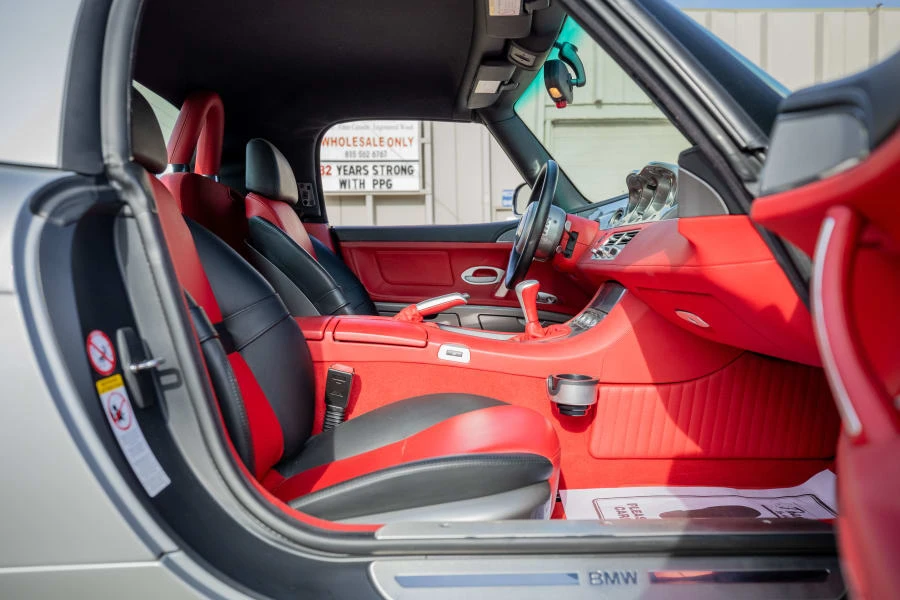 2002 BMW Z8 - Image 17 of 25