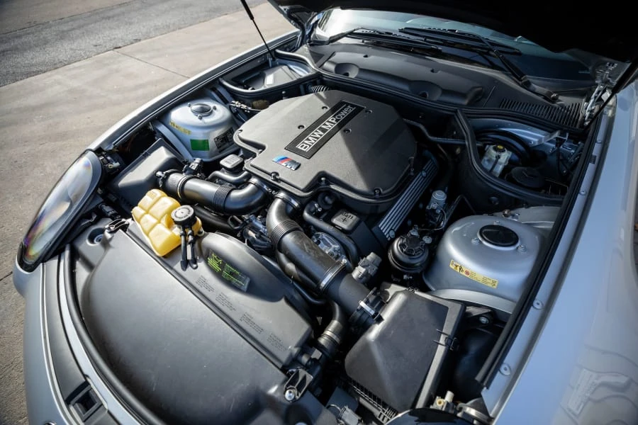 2002 BMW Z8 - Image 24 of 25