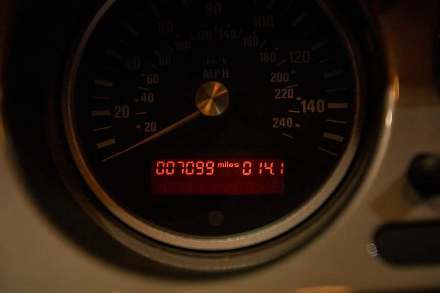 2002 BMW Z8 - Image 20 of 25