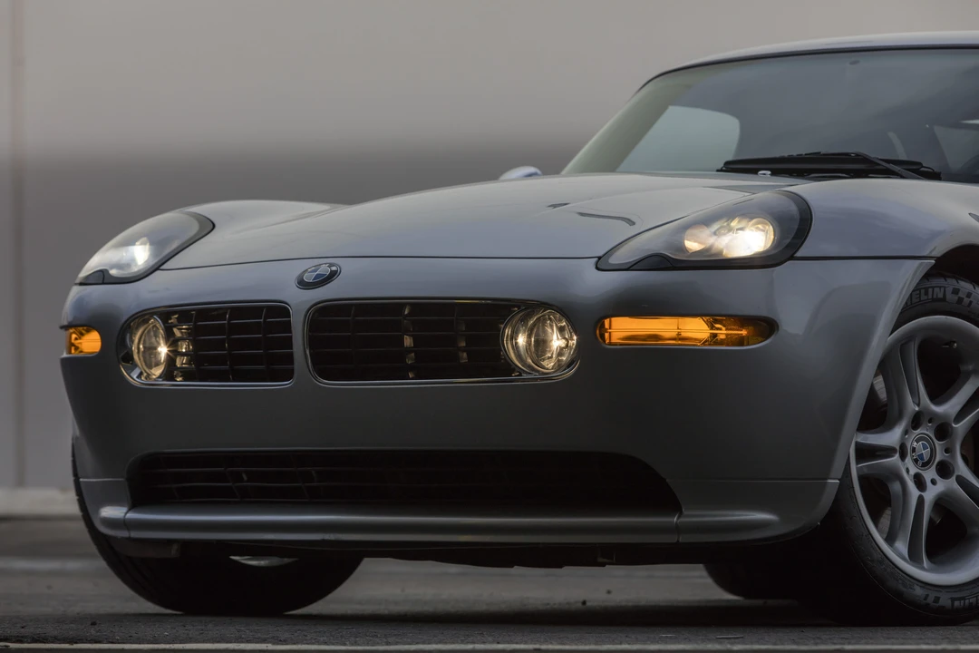 2002 BMW Z8 - Image 20 of 31