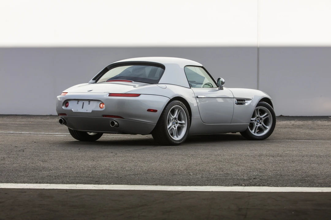 2002 BMW Z8 - Image 15 of 31
