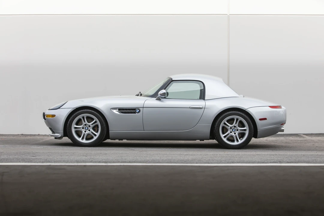 2002 BMW Z8 - Image 7 of 31