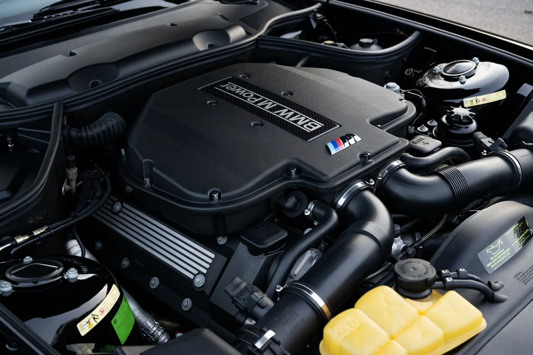 2002 BMW Z8 - Image 24 of 31