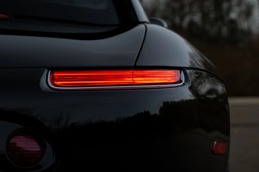2002 BMW Z8 - Image 5 of 31