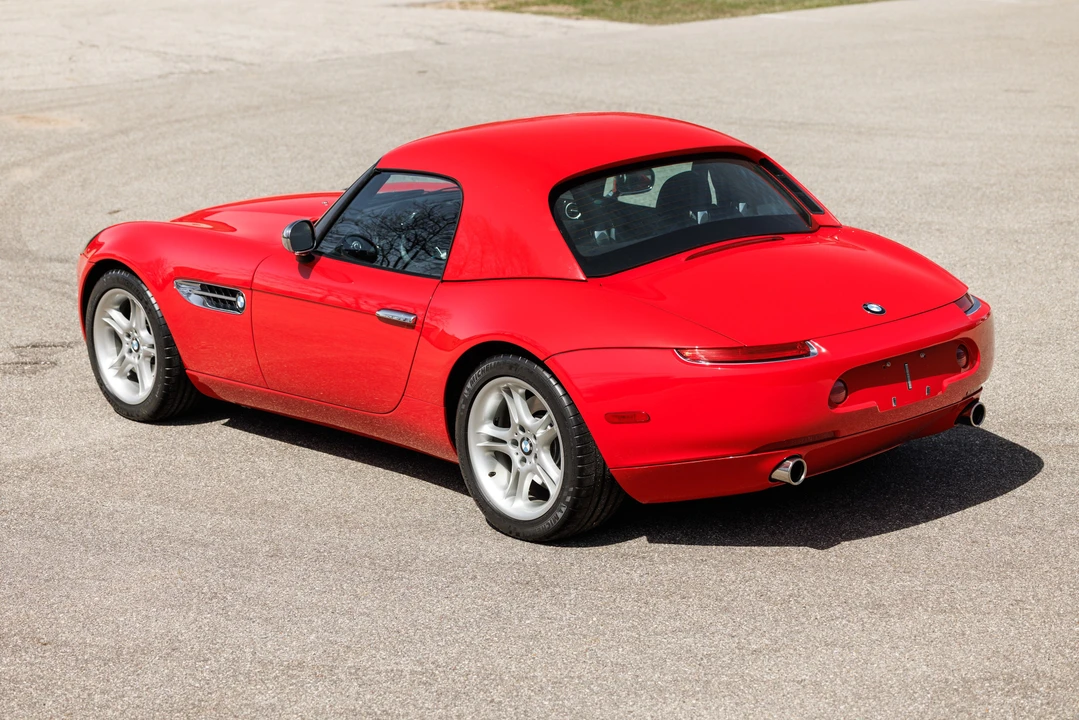 2002 BMW Z8 - Image 8 of 31