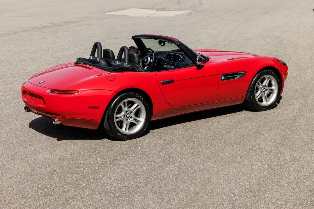 2002 BMW Z8 - Image 29 of 31
