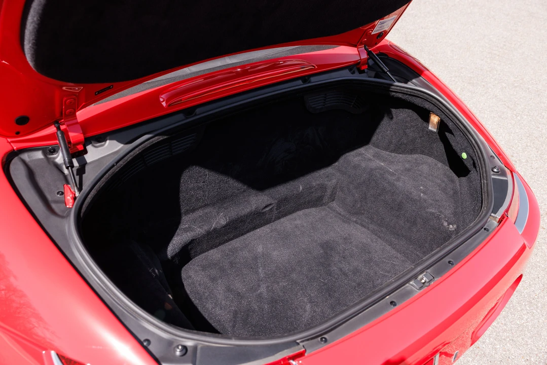 2002 BMW Z8 - Image 16 of 31
