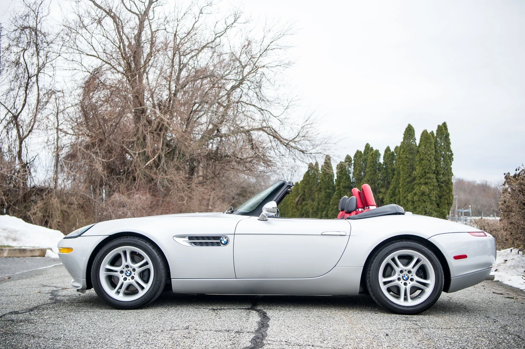 2002 BMW Z8 - Image 5 of 31