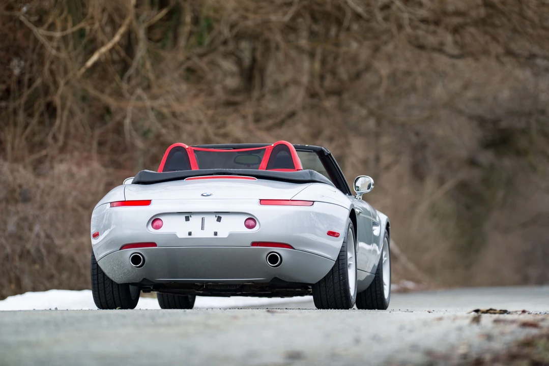 2002 BMW Z8 - Image 11 of 31