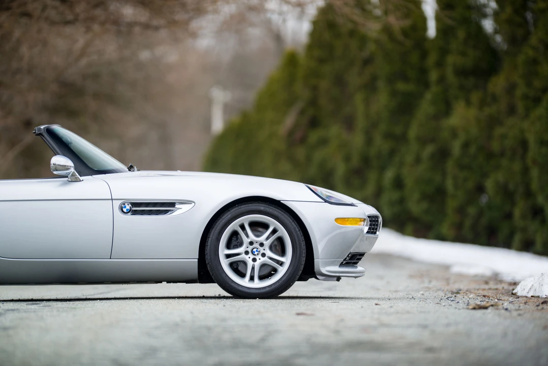 2002 BMW Z8 - Image 9 of 31