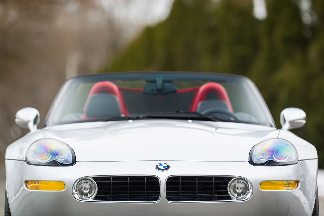 2002 BMW Z8 - Image 19 of 31
