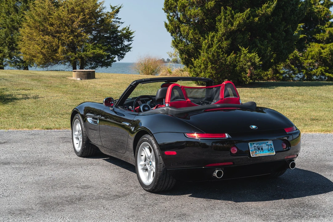 2002 BMW Z8 - Image 4 of 31