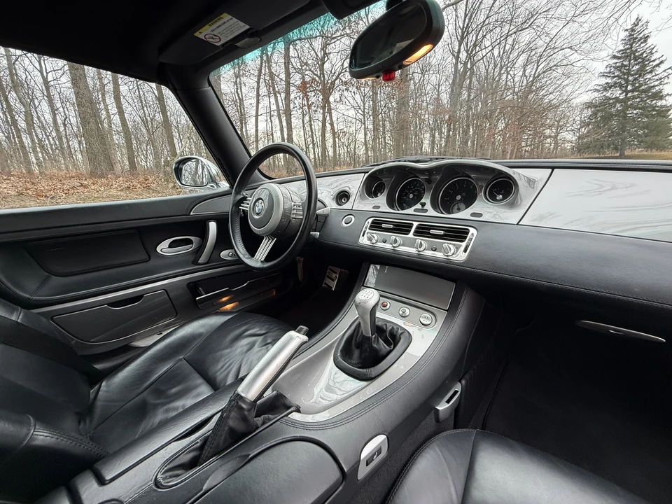2002 BMW Z8 - Image 5 of 8