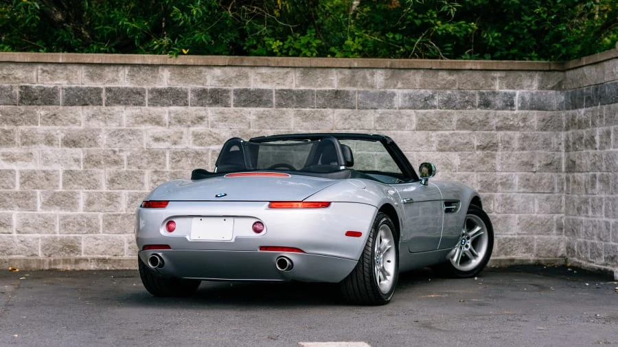 2002 BMW Z8 - Image 3 of 11