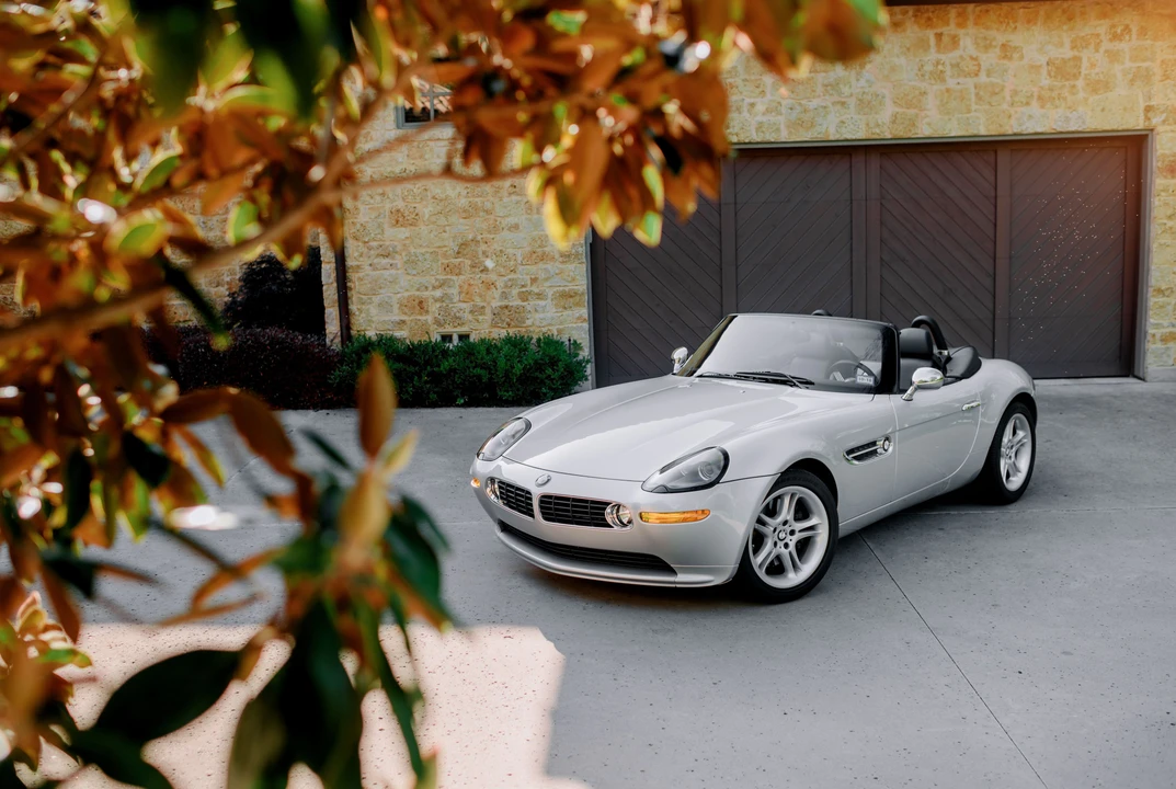 2002 BMW Z8 - Image 3 of 31