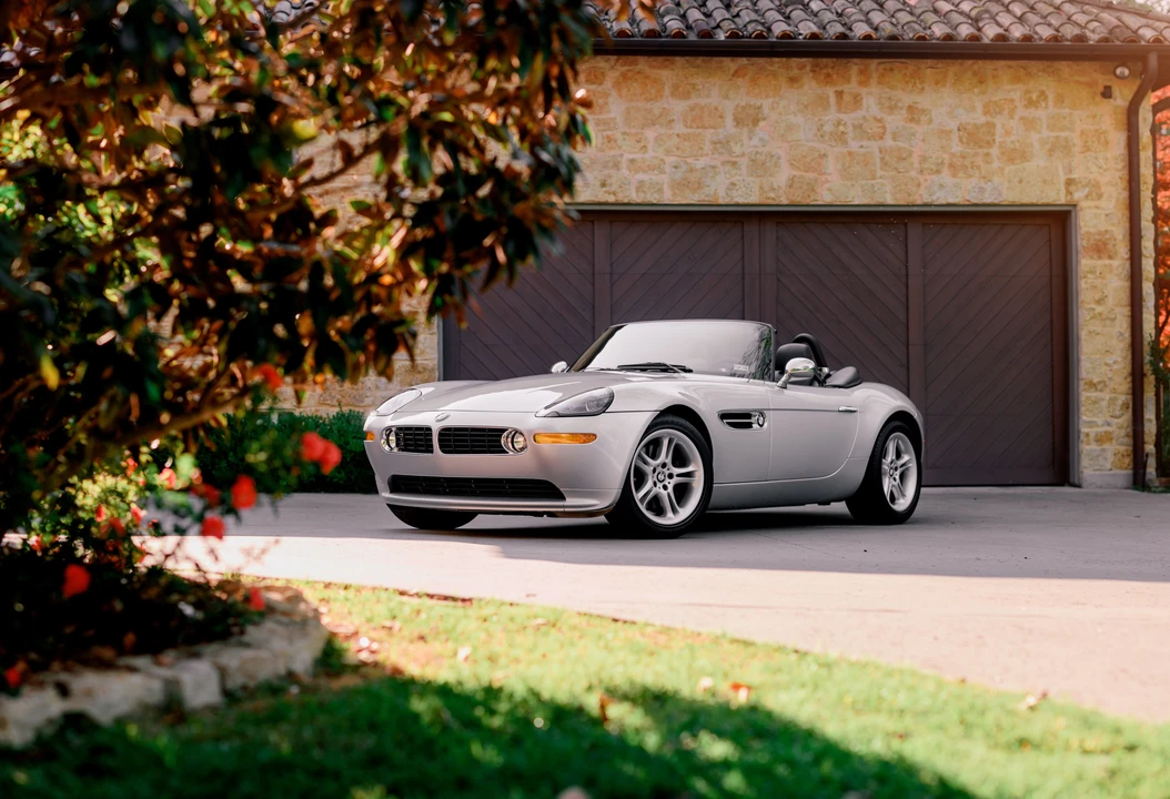 2002 BMW Z8 - Image 6 of 31
