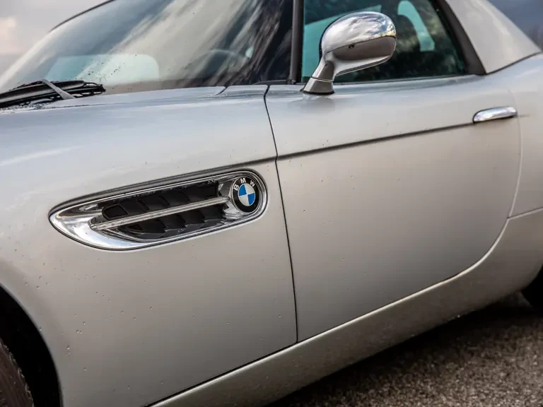 2002 BMW Z8 - Image 30 of 31